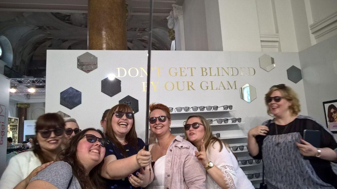 Hier erste Bilder von der neuen Mode für große Größen ansehen!