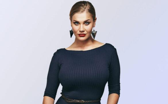 Oberweite gut verpackt: Jetzt Styling-Tipps für mollige Damen entdecken