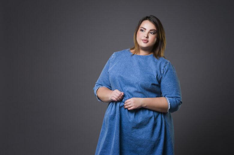 Entdecke Jeanskleider große Größen!