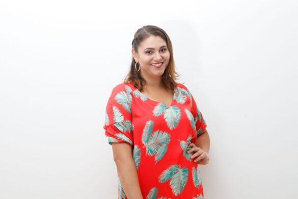 Das kannst Du kombinieren zu Plus Size Sommerkleidern bei Regenwetter